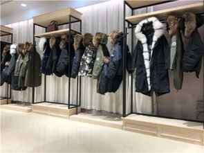 探訪(fǎng)廣州服裝批發(fā)基地 圖 m.coco羽絨服品牌女裝折扣特賣(mài)與鞋帽箱包批發(fā)的完美結(jié)合